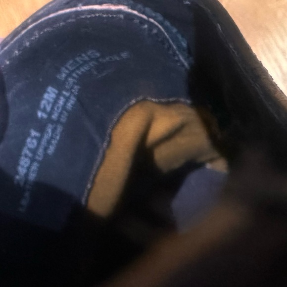 Mens size 12 black shoes - Picture 6 of 6